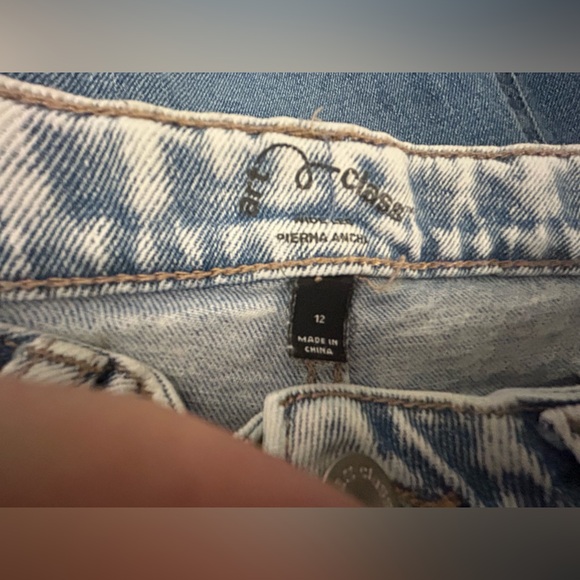 Light Blue Distressed girls  Jeans size 12 - Picture 6 of 6